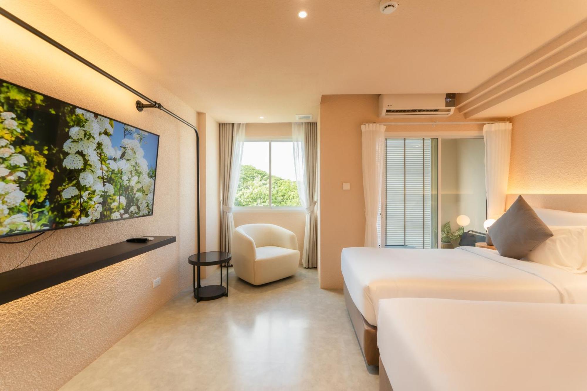 Mai Hotel Chiang Mai Esterno foto