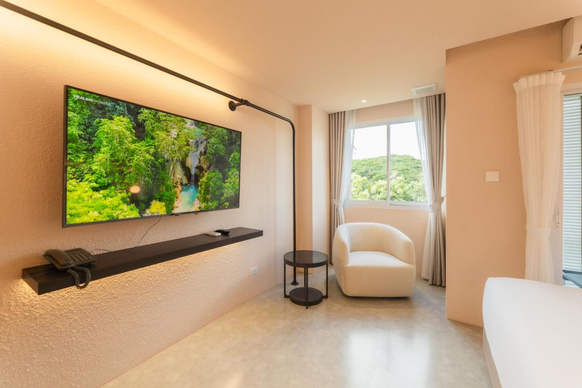 Mai Hotel Chiang Mai Esterno foto
