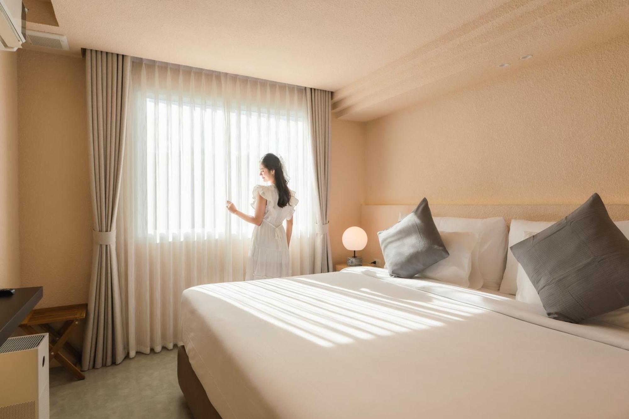 Mai Hotel Chiang Mai Esterno foto