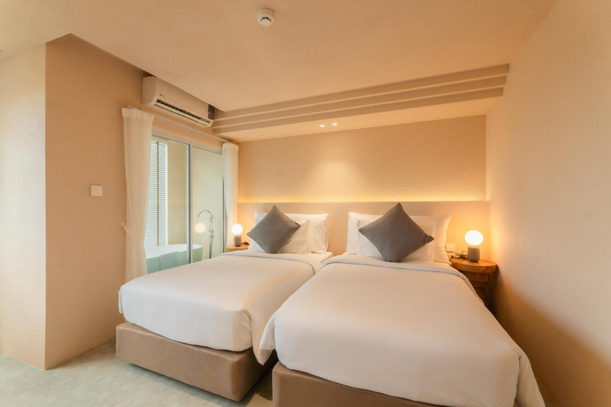 Mai Hotel Chiang Mai Esterno foto